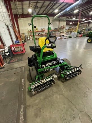 Image of John Deere 2700E equipment image 1