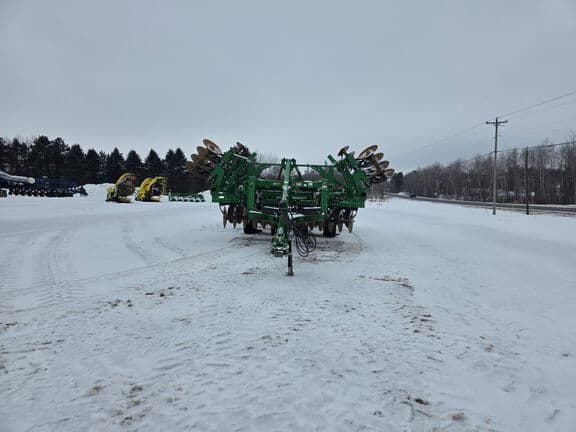 Image of John Deere 2730 equipment image 3