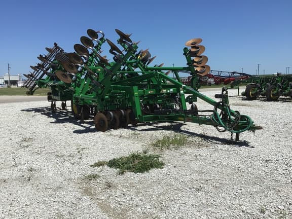 Image of John Deere 2730 Primary image