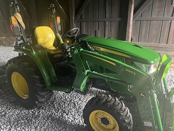 Image of John Deere 3025E Primary image