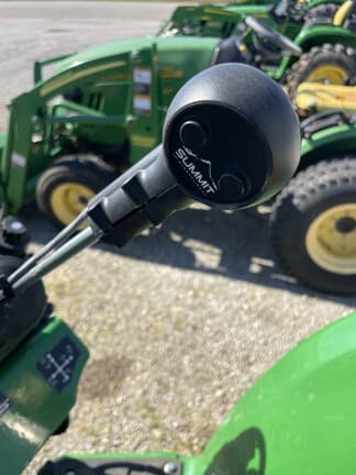 Image of John Deere 3032E equipment image 3