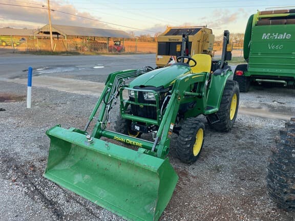 Image of John Deere 3032E Primary image