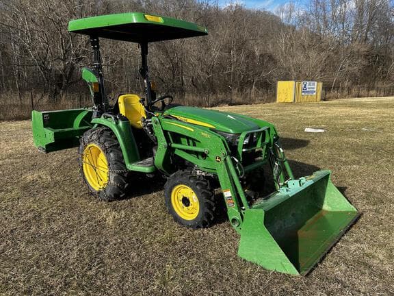 Image of John Deere 3032E equipment image 4