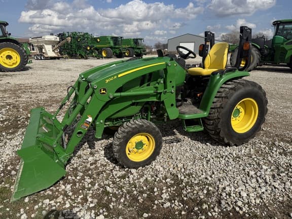 Image of John Deere 3033R Primary image