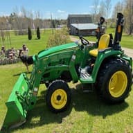 Image of John Deere 3038E equipment image 2