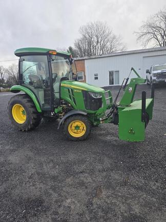 Main image John Deere 3039R