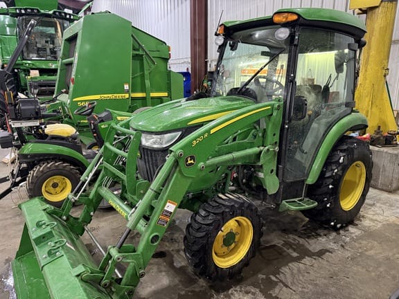 2023 John Deere 3039R Equipment Image0