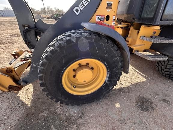 Image of John Deere 304G equipment image 3