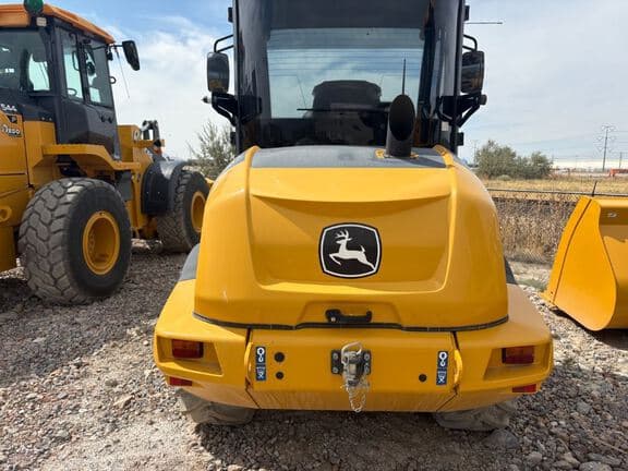 Image of John Deere 304G equipment image 3