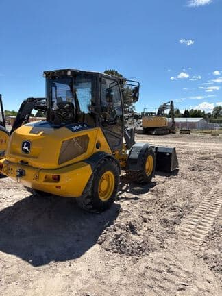 Image of John Deere 304G equipment image 4