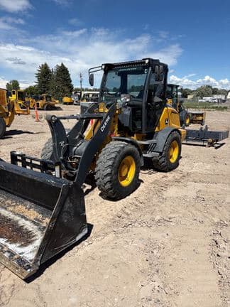 Image of John Deere 304G Primary image