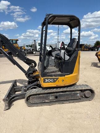 Image of John Deere 30G equipment image 1