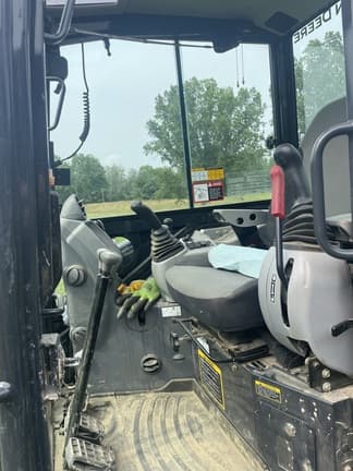 Image of John Deere 30G equipment image 4