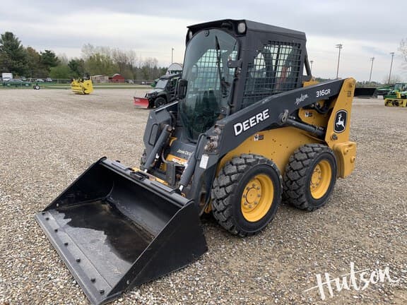 Image of John Deere 316GR equipment image 1
