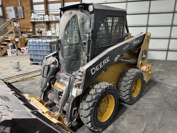 Image of John Deere 316GR equipment image 3