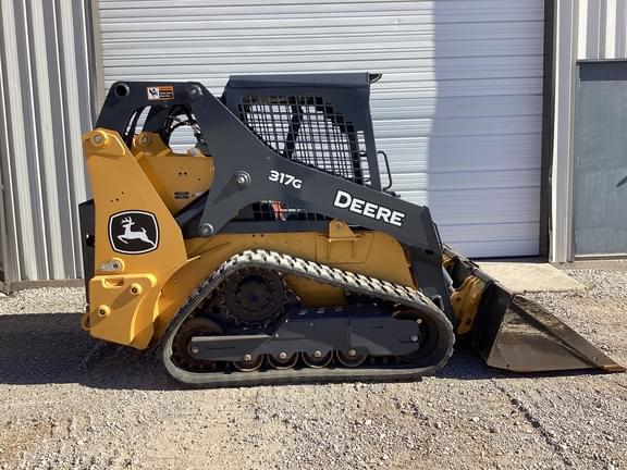 Image of John Deere 317G equipment image 1