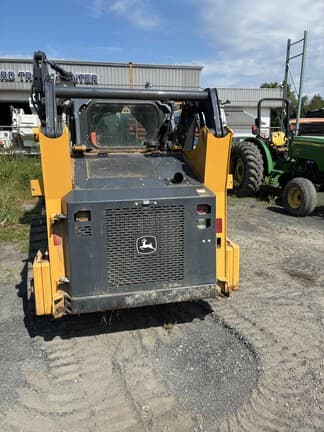 Image of John Deere 317G equipment image 2