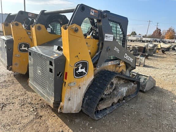 Image of John Deere 317G equipment image 2