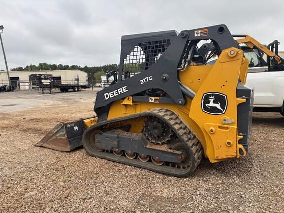 Image of John Deere 317G equipment image 1