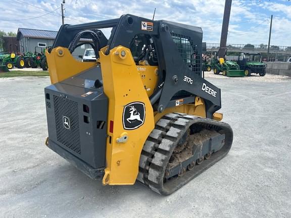 Image of John Deere 317G equipment image 2