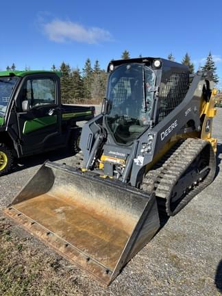 Image of John Deere 317G equipment image 2