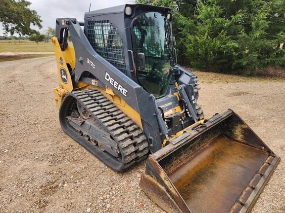 Image of John Deere 317G equipment image 4