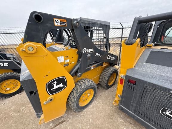 Image of John Deere 318G equipment image 1