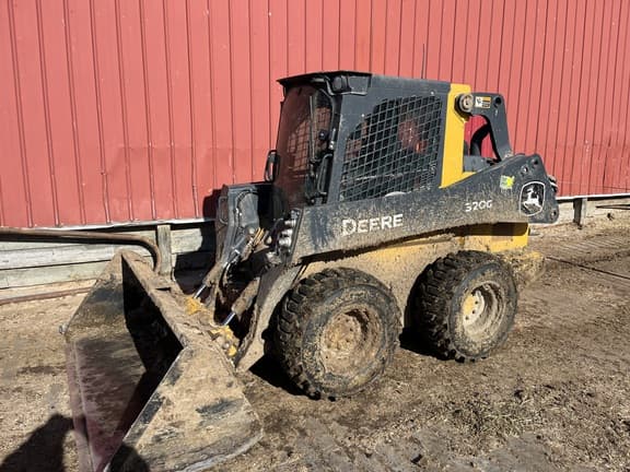 Image of John Deere 320G equipment image 2