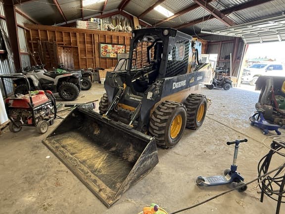 Image of John Deere 324G Primary image