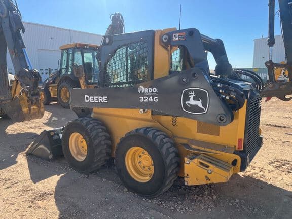 Image of John Deere 324G equipment image 2