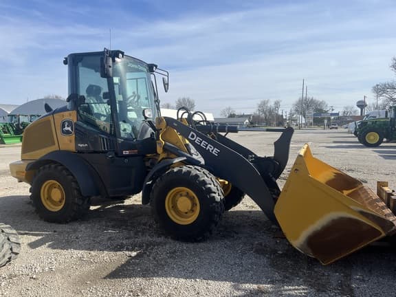 Image of John Deere 324L Primary image