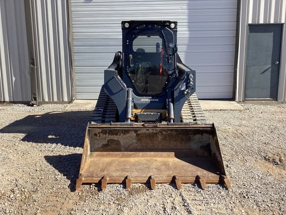 Image of John Deere 325G equipment image 2