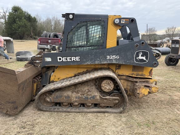 Image of John Deere 325G equipment image 2