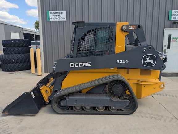 Image of John Deere 325G Primary image
