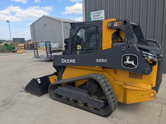 Image of John Deere 325G equipment image 2