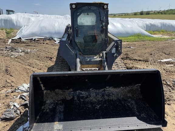 Image of John Deere 325G equipment image 4
