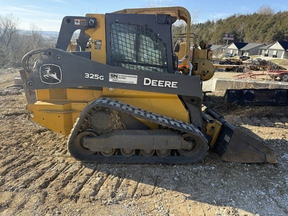 2023 John Deere 325G Equipment Image0