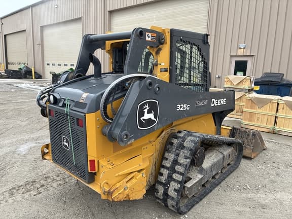 Image of John Deere 325G equipment image 4