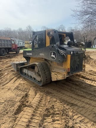 Image of John Deere 325G equipment image 3