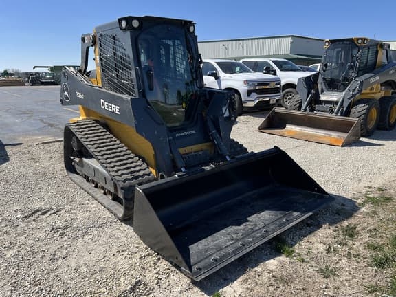 Image of John Deere 325G equipment image 2