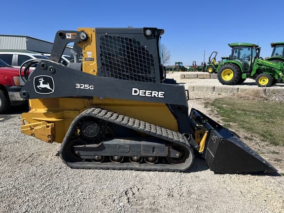 Image of John Deere 325G equipment image 3
