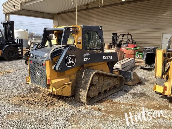 Image of John Deere 325G equipment image 3