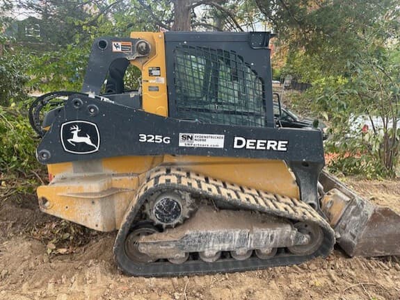 Image of John Deere 325G Primary image