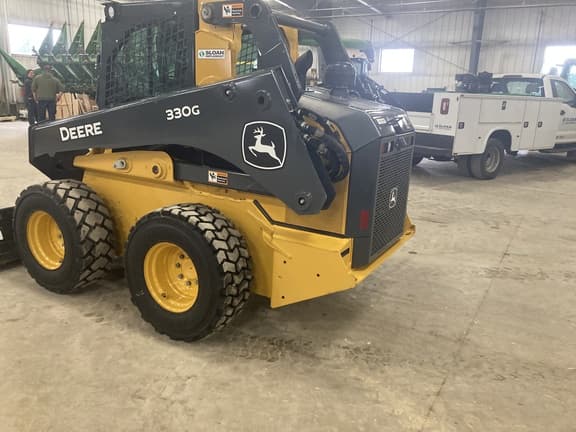 Image of John Deere 330G equipment image 3