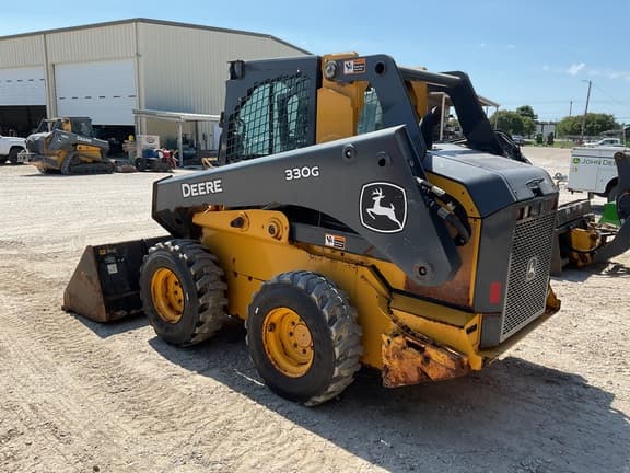 Image of John Deere 330G equipment image 2