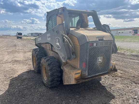 Image of John Deere 330G equipment image 1