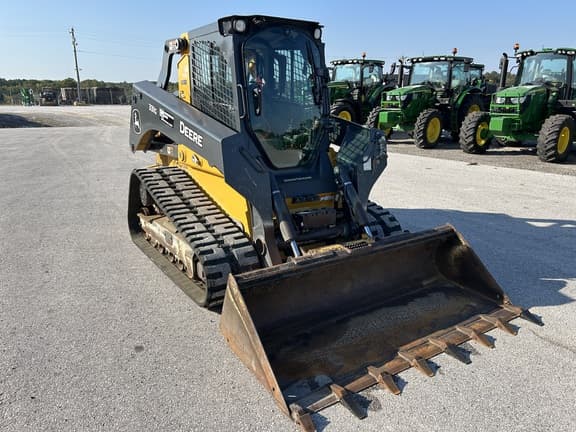 Image of John Deere 331G equipment image 1