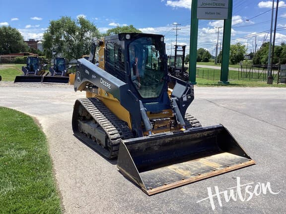 Image of John Deere 331G Primary image