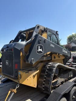 Image of John Deere 331G equipment image 2