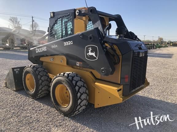 Image of John Deere 332G equipment image 3